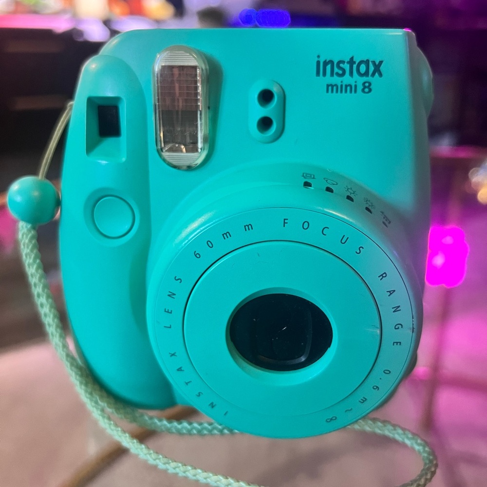 Fujifilm Instax Mini 8 Instant Camera Teal